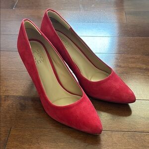 Naturalizer Women's Red Suede Pumps